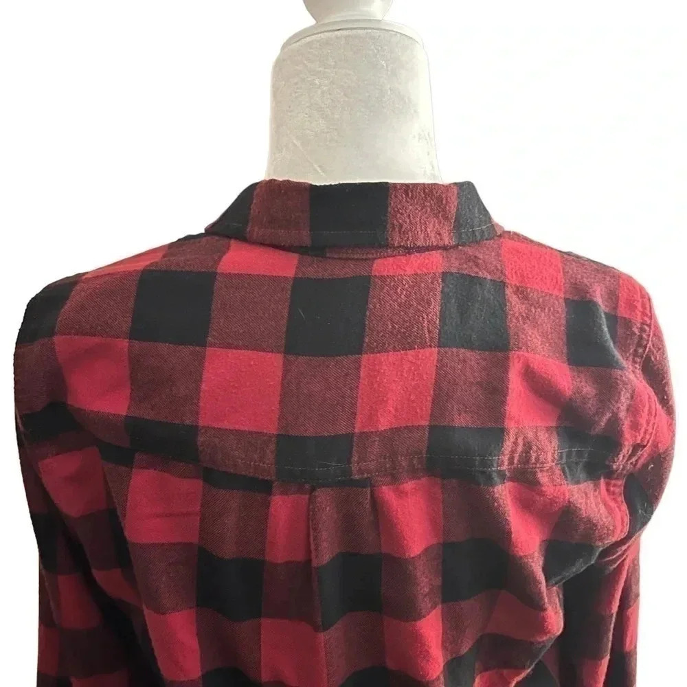 Abercrombie & Fitch Red & Black Buffalo Checkered Flannel Shirt - Size Medium - Picture 6 of 9